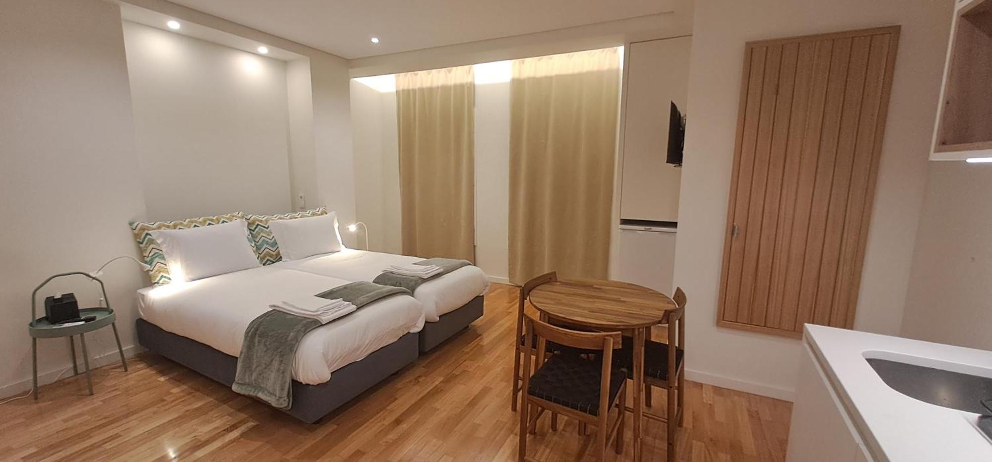 Almarela Apartments Порту Экстерьер фото